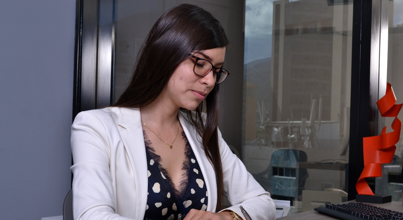 ¿Puede Un Venezolano Demandar A Un Extranjero O Empresa En El Exterior?